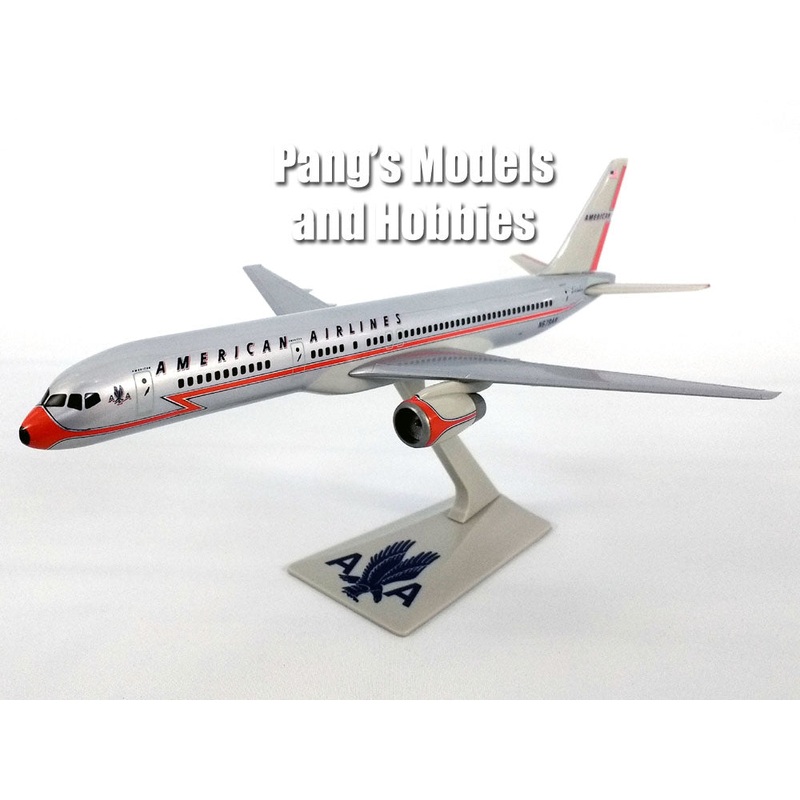 Boeing 757-200 American Airlines “757 Jet Flagship” 1/200 Scale Model by Flight Miniatures