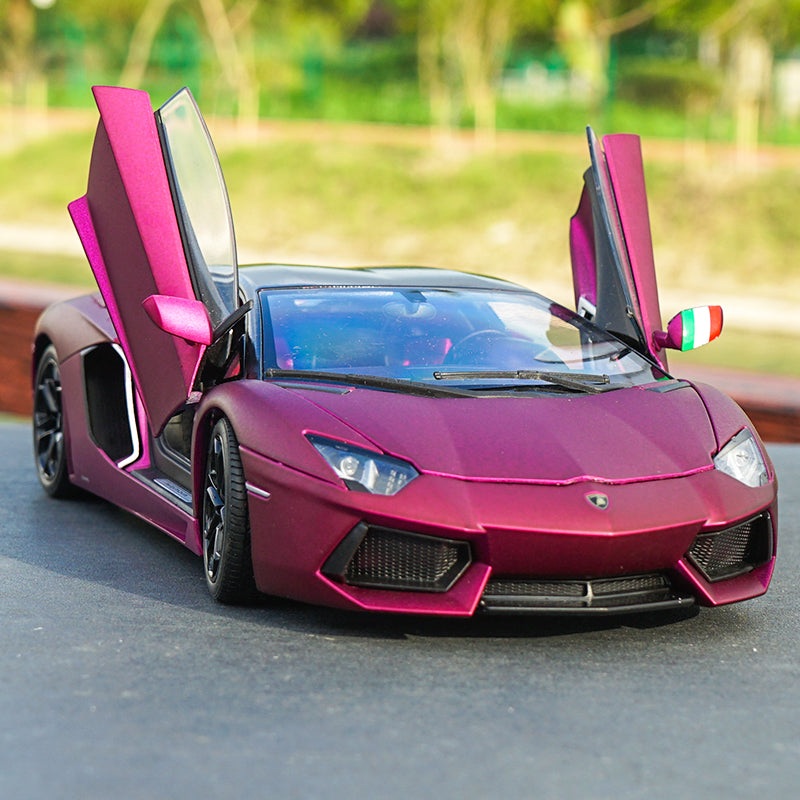 1:18 Welly FX Lamborghini Aventador LP700-4 Diecast Car Model with small gift Purple