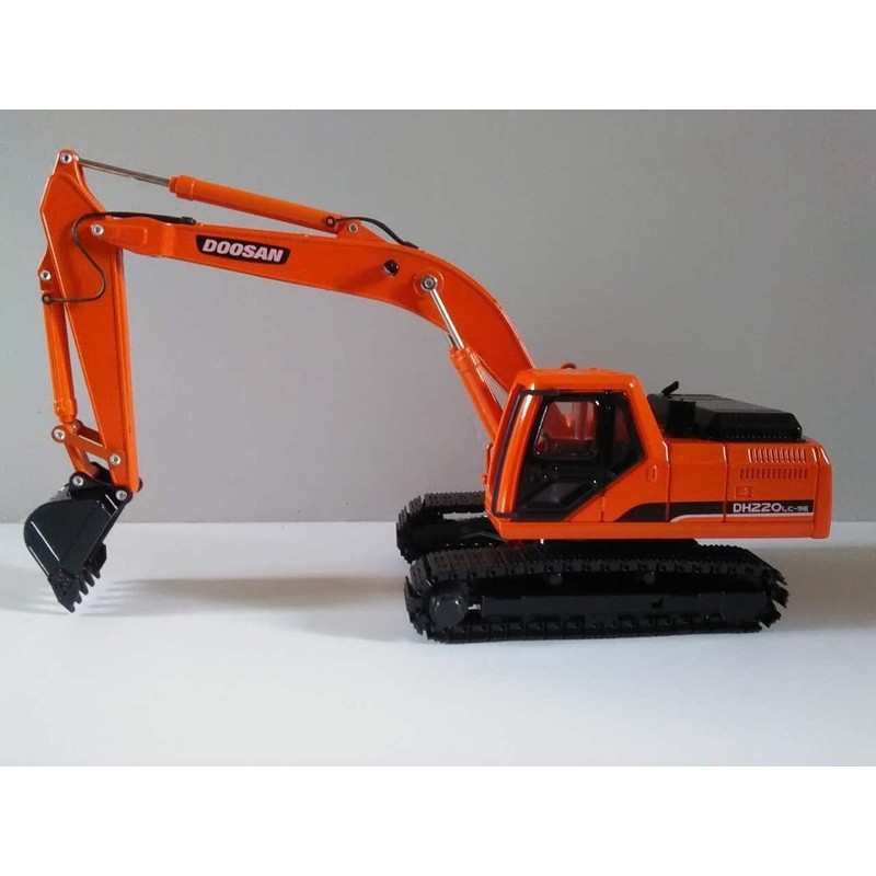 1:40 Doosan Heavy Equipment DH220LC-9E Hydraulic Excavator With Metal Track Displayed Diecast Model