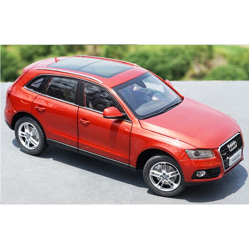 1:18 Audi Q5 Q5L 2015 version 2011version diecast toy car model