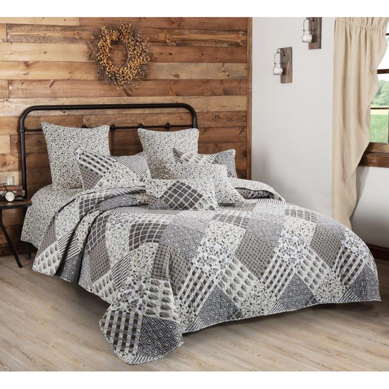 Charming Grays Quilt Set DQ10077 Queen