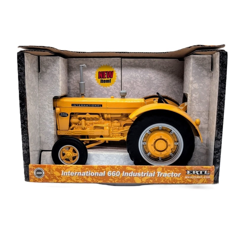 1/16 International Harvester 660 Industrial Tractor