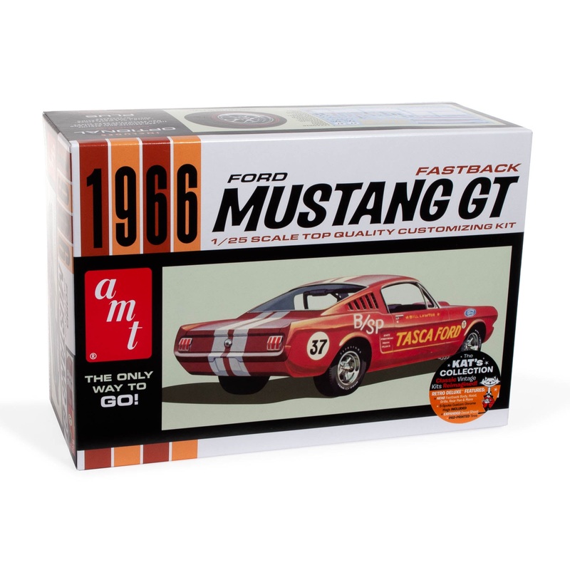 AMT 1966 Ford Mustang Fastback 2+2 1:25 Scale Model Kit