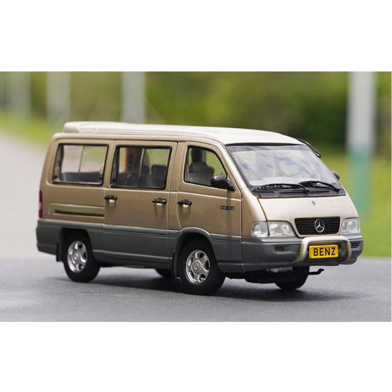 Original factory 1:24 Mercedes MB100 Estana Huizong commercial vehicle model alloy van car model for gift